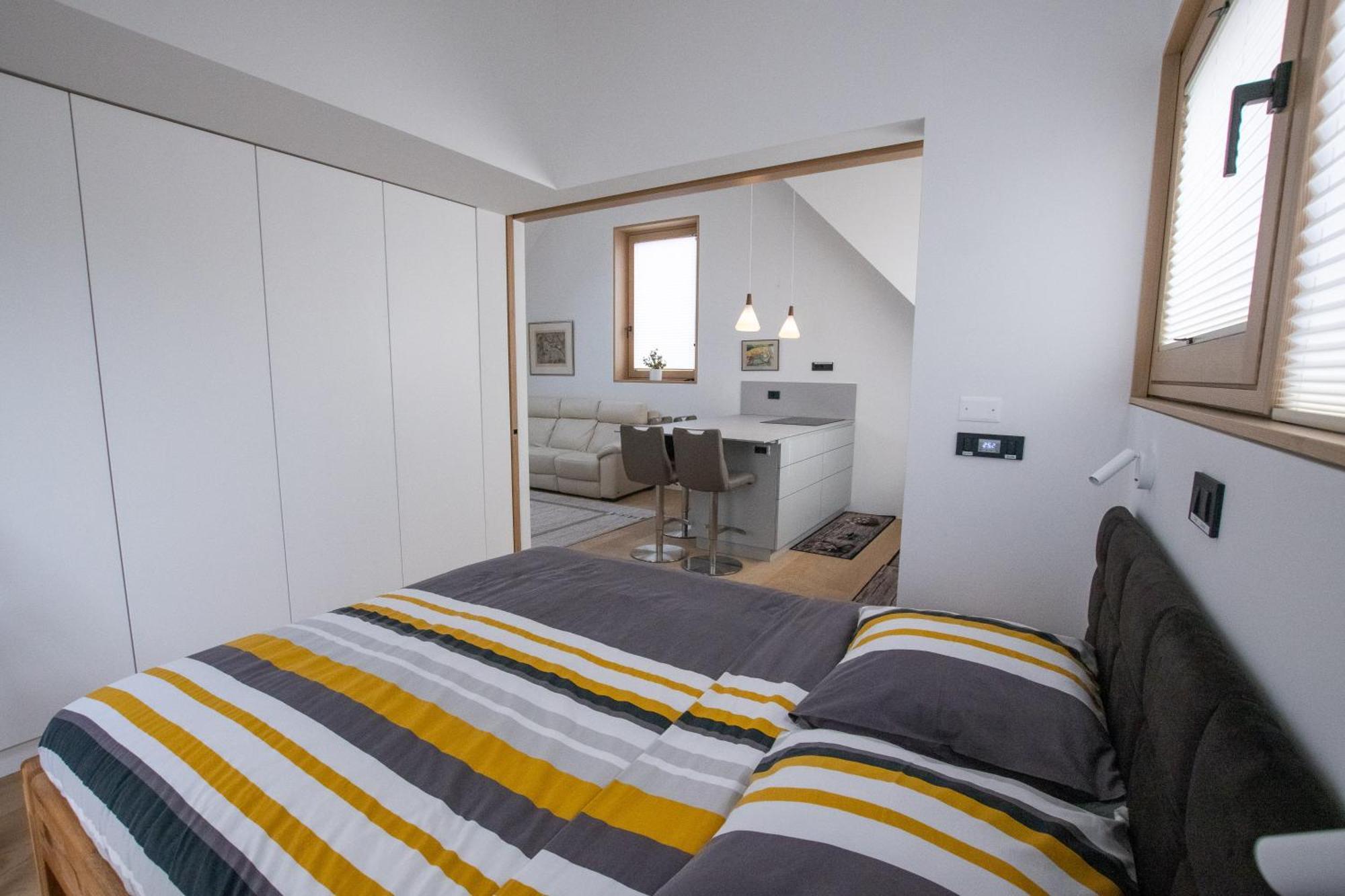 V22 - Premium Apartements *