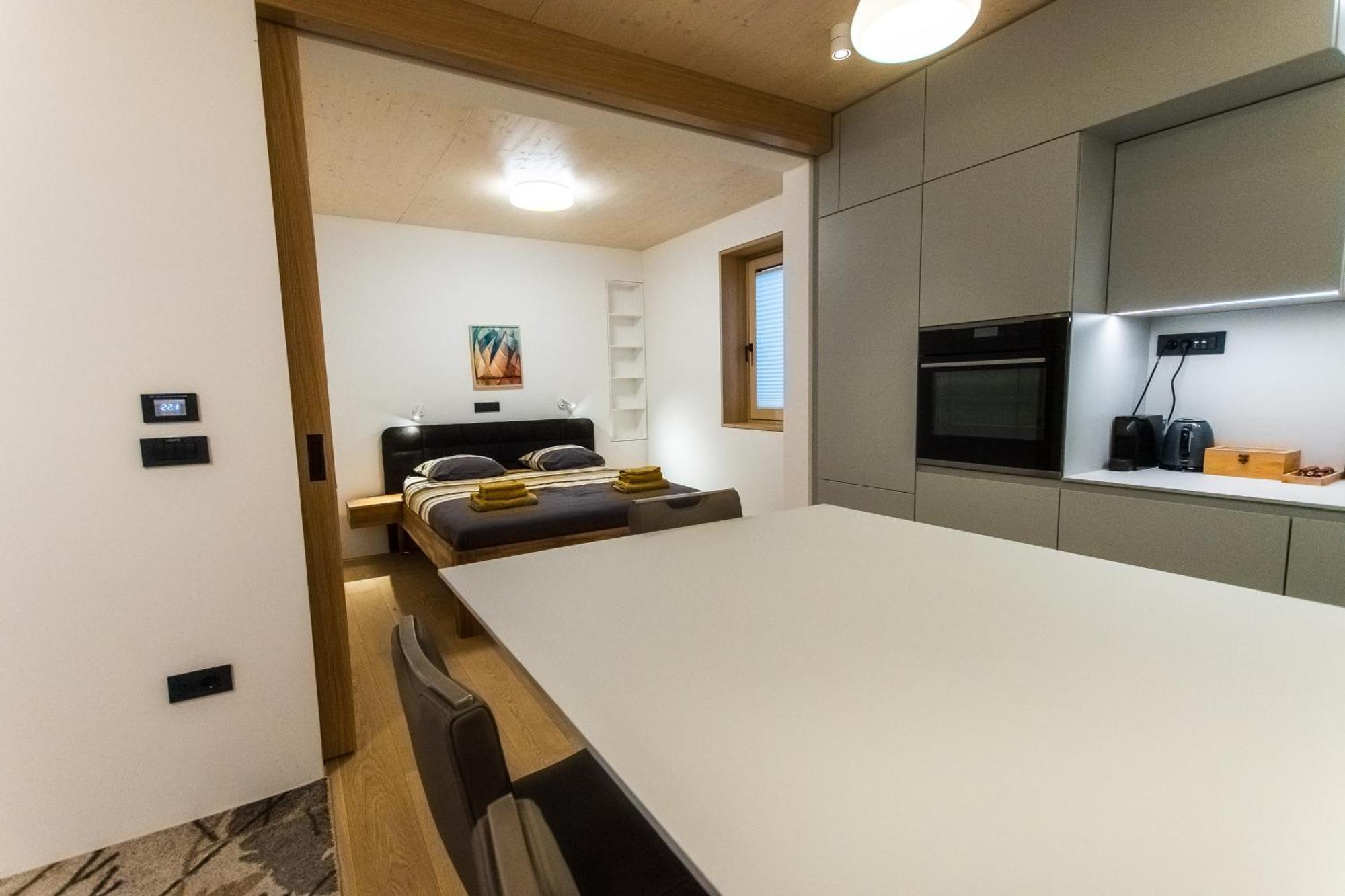 V22 - Premium Apartements Apartment
